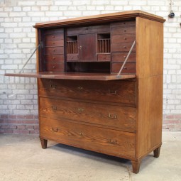 Frans secretaire