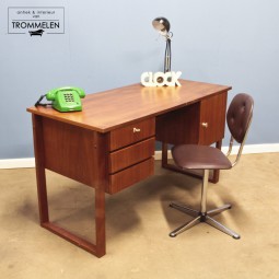 Vintage bureau