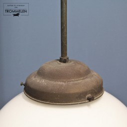 Opaline lamp