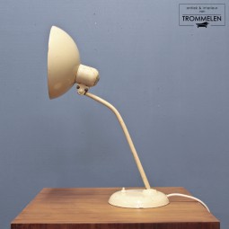 Kaiser Idell bureaulamp