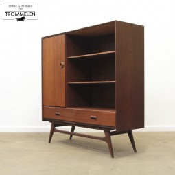 Van Teeffelen highboard