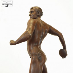 Antiek sportbeeld