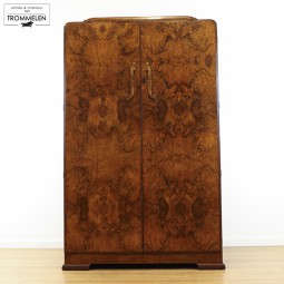 Engelse Art-Deco kast