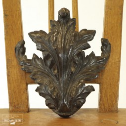 Acanthus ornament