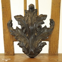 Acanthus ornament