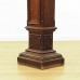 Eikenhouten pedestal