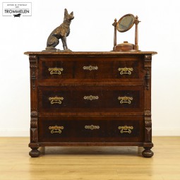 Faux-Bois commode