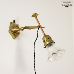 Holophane wandlamp