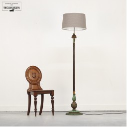 Staande Engelse vloerlamp
