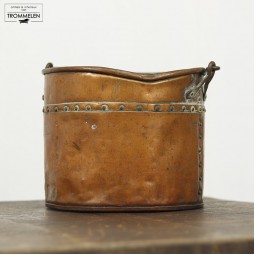 Antieke roodkoperen nagelemmer Antieke roodkoperen nagelemmer