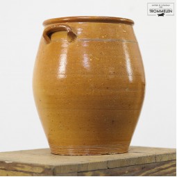 Antieke voorraad pot