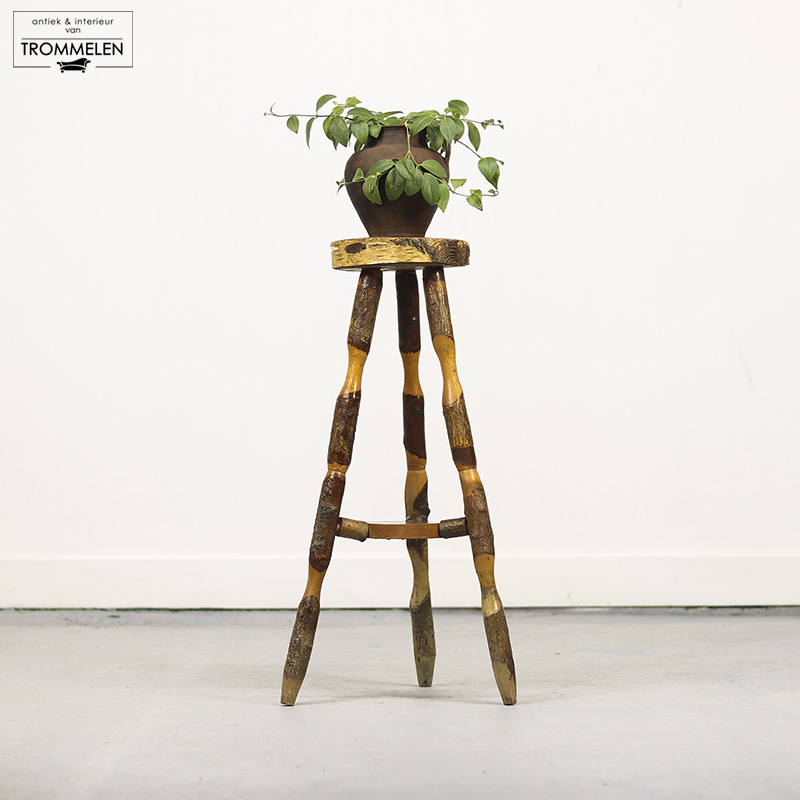 Beukenhouten bijzettafel Beukenhouten bijzettafel