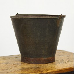 Antieke koperen emmer