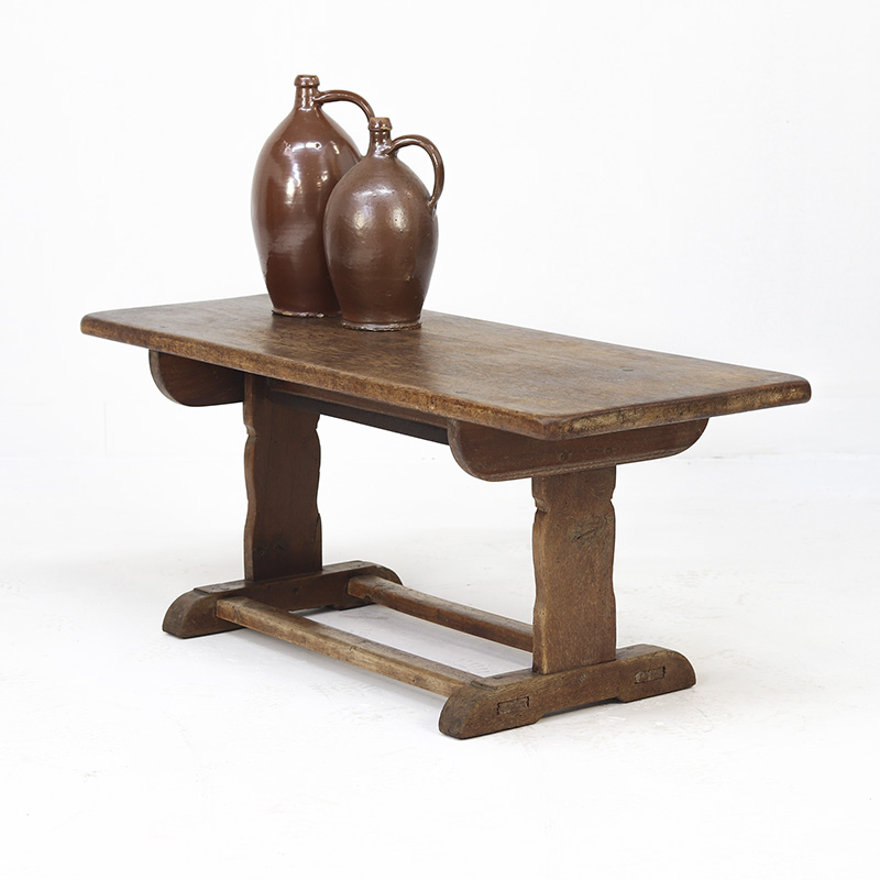 Antieke salontafel Antieke salontafel